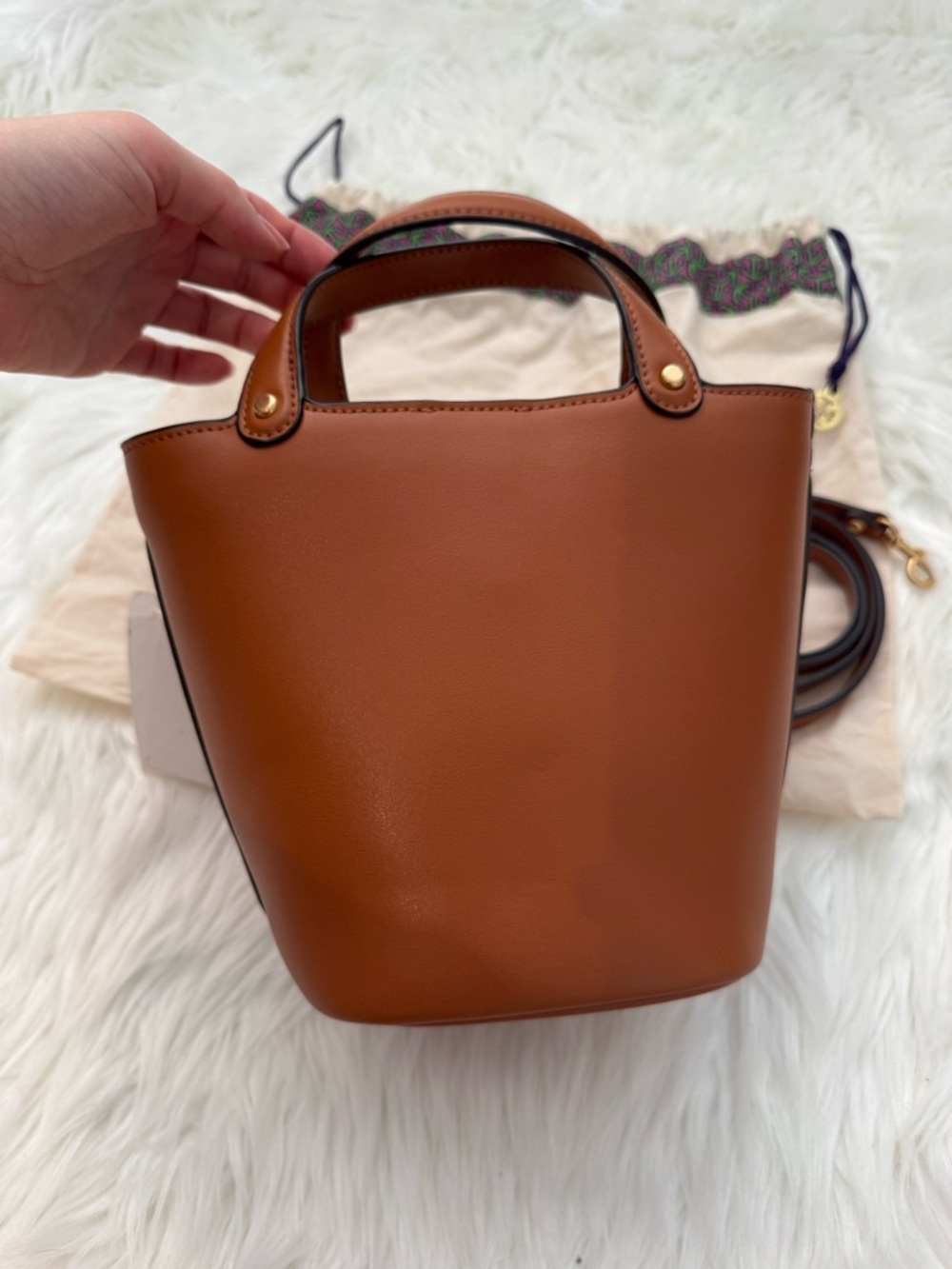 Tory Burch Miller mini bucket bag - Picture 7 of 12
